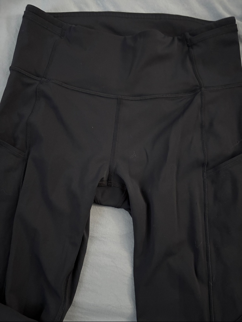 Lululemon leggings size 6